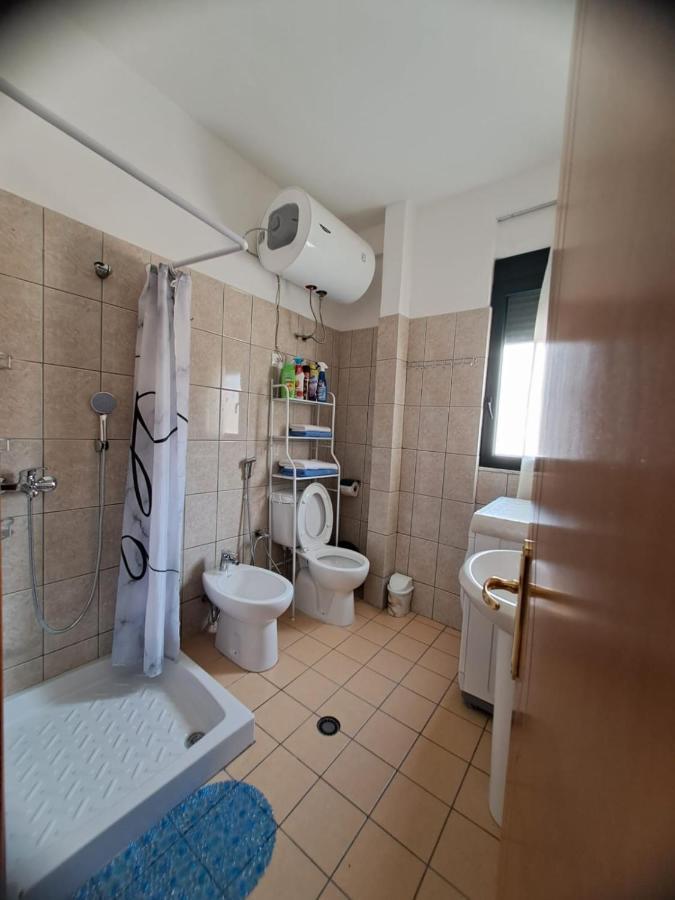 Rikardo Apartament Apartment Vlore Exterior photo